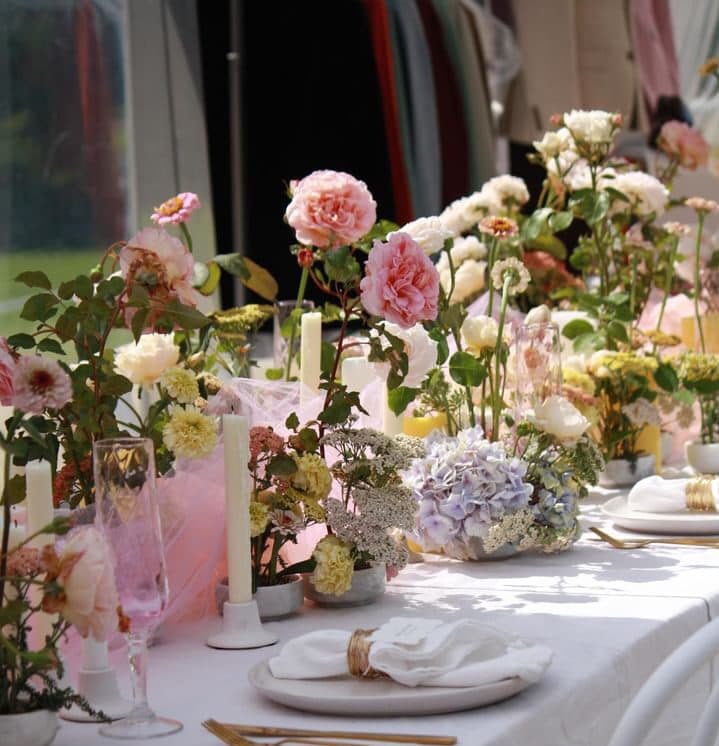 Sustainable Tablescapes with PEPPERBERRY Flora